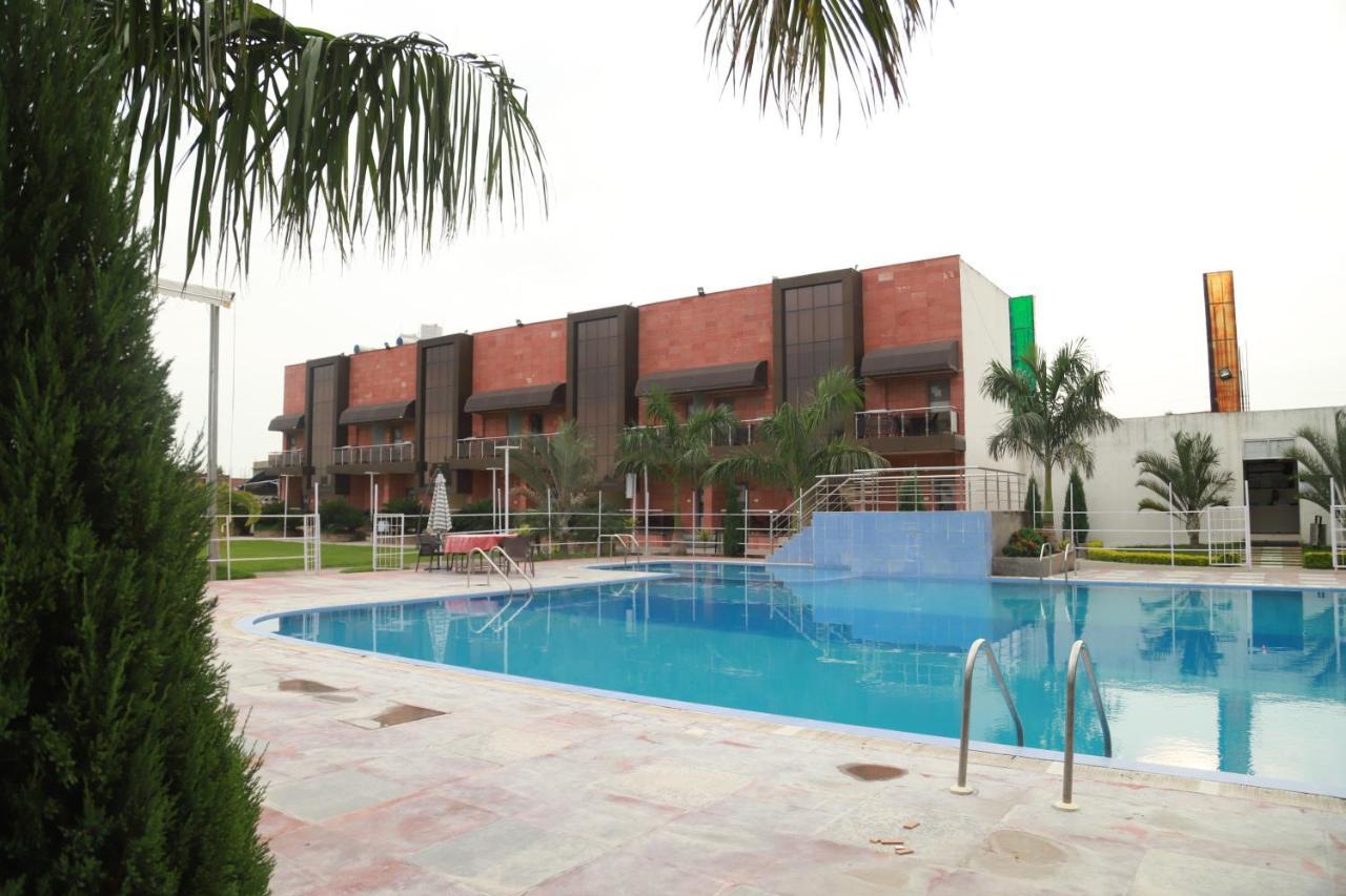 Hotel Sukhdeo Palace Gaya Exterior photo